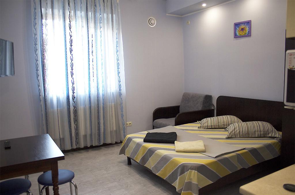 Apartment On Klochkivska Street ハルキウ エクステリア 写真